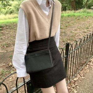 Cream V Neck Knitted Sweater Vest
